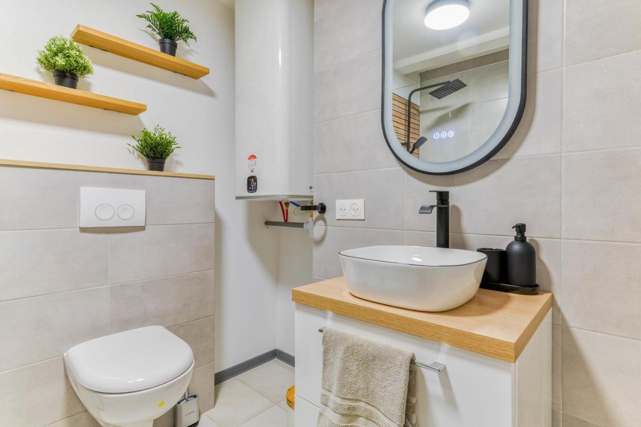 Narbnb - Eden Suite - Jacuzzi - Parking - Clim Narbonne Dış mekan fotoğraf